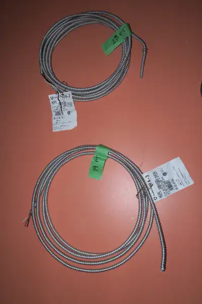 14 Gauge 2 Wire & 3 Wire BX Armoured Cable All copper wire cables. 14-2 BMX Armoured Cable plus grou...