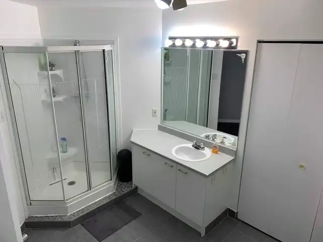 Condo 3 1/2 à Val Bélair sur le Golf in Long Term Rentals in Québec City - Image 10