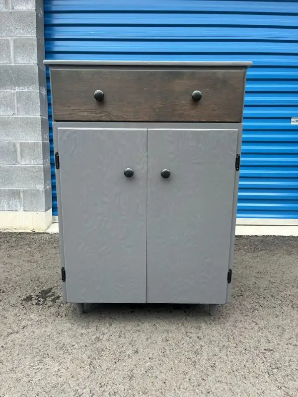 Storage Cabinet in Dressers & Wardrobes in Peterborough - Image 2