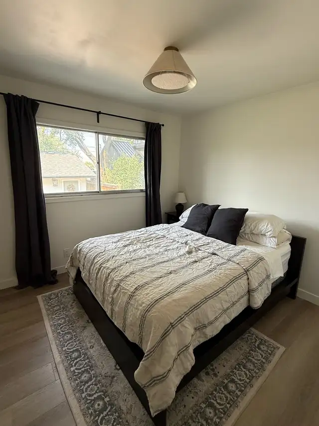 North Glenora Bungalow for rent in Long Term Rentals in Edmonton - Image 8