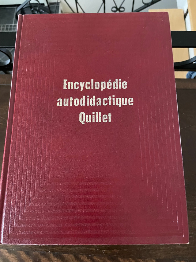 Encyclopédie Aristide Quillet  très bonne condition !!!!!! dans Manuels  à Trois-Rivières