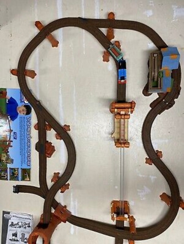 Thomas the train zip zoom logging adventure train set Toys & Games