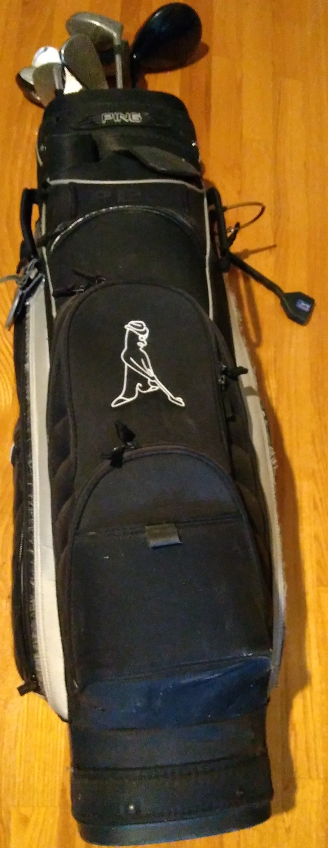 Ping Pioneer Cart Golf Bag Black in Golf in City of Toronto - Image 4