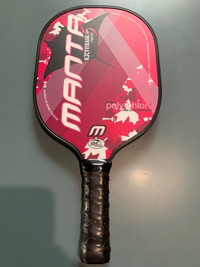 Manta Extreme Point .5 pickleball paddle - made in Canada