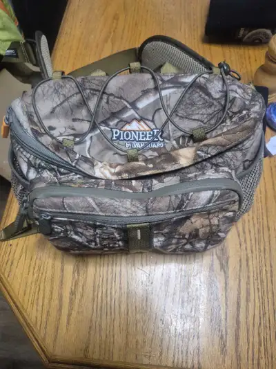 Vanguard hunting bag, View more