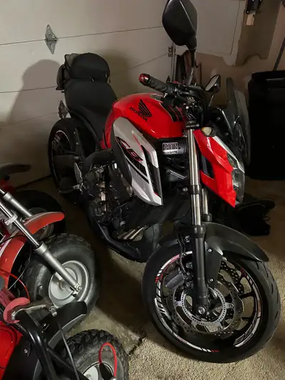 I’m 58 years old and I bought this Honda brand new at Dewalt Honda in the Niagara region.. I don’t r...