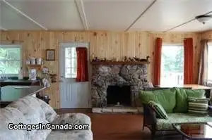 Edgewood Cottage for Rent 1000 Islands in Ontario in Canada - Image 4