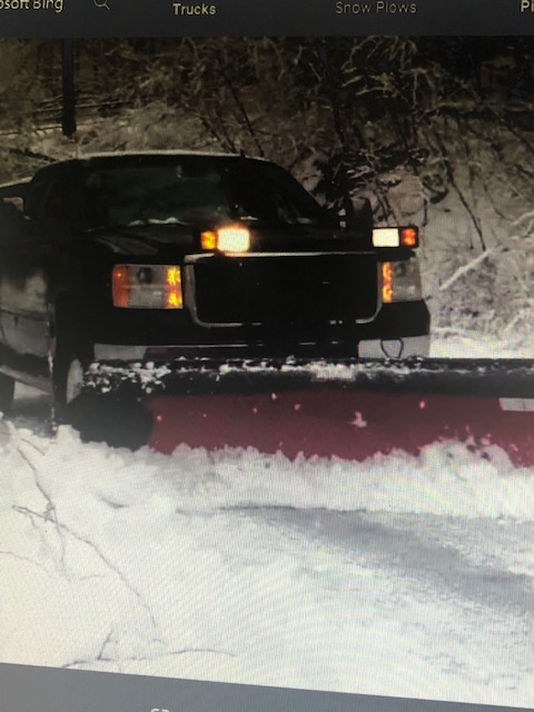 SNOW  REMOVAL  COMMERCIAL. RESIDENTAL. RENTALS. FULLY INSURED in Snow Removal & Property Maintenance in Hamilton - Image 3