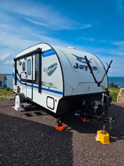 I am looking to sell my 2019 Jayco Hummingbird 16MRB Baja Edition. The camper is in excellent condit...
