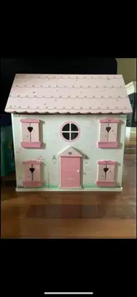 Wood doll house