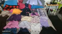 Beautiful girls clothes sizes 6-8 (17 pieces)