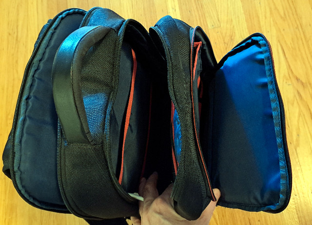 Targus Terminal T-II RFID-blocking laptop backpack in Laptop Accessories in Richmond - Image 2