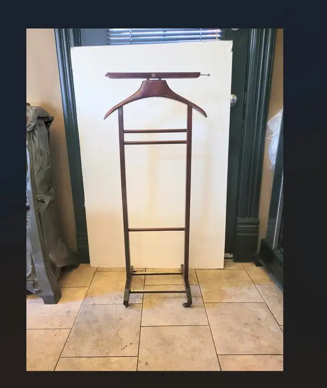 Vintage Gentleman's Valet Dressing Stand Clothing Hanger in Multi-item in City of Toronto - Image 2