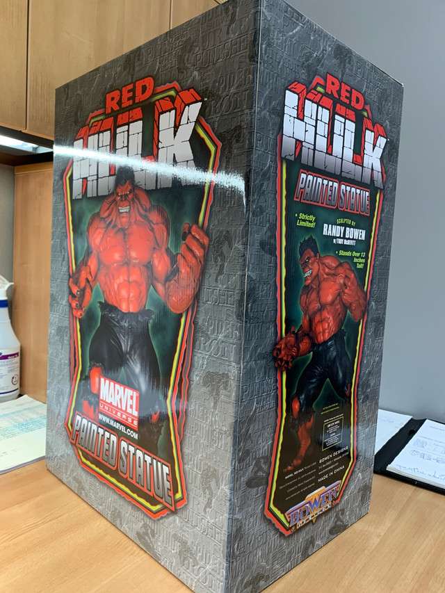 Bowen Red Hulk Statue in Arts & Collectibles in Kitchener / Waterloo - Image 2