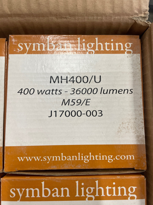 Metal halide lamp bulbs MH400 400 watts 3600 lumens in Other Business & Industrial in City of Toronto