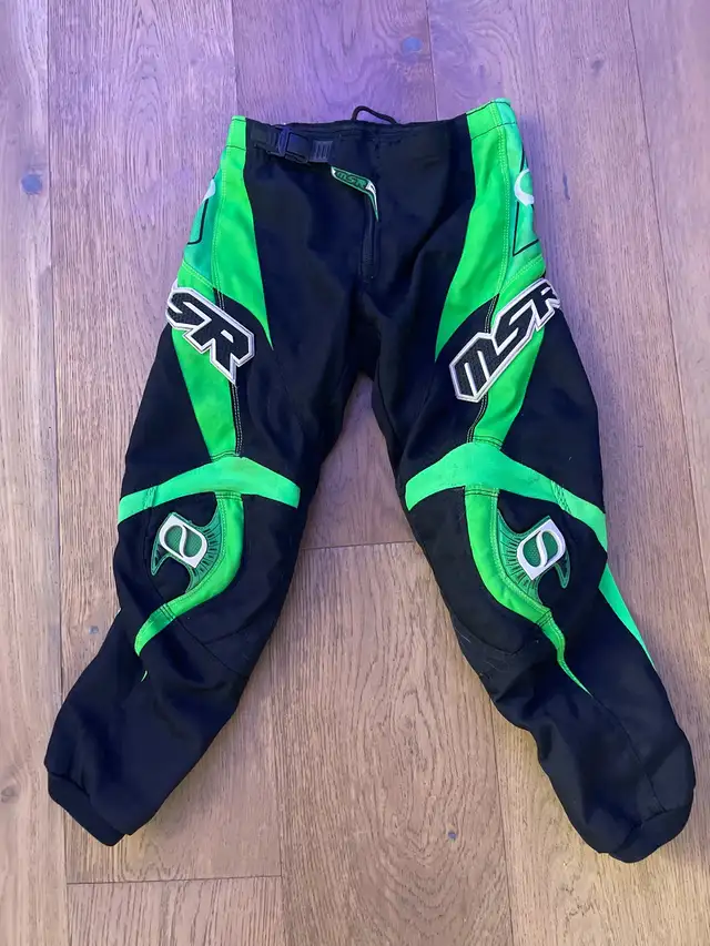Youth MSR Riding Pants dirt bike, motocross, MX, ATV age 5/6 in Motorcycle Parts & Accessories in Calgary - Image 2
