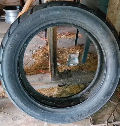 Pair of Bridgestone Battlax take-offs from a Suzuki V-Strom. Bought them for a project but they won'...