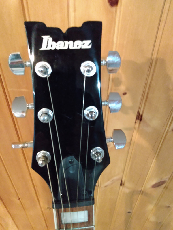 Ibanez guitar in Guitars in Fredericton - Image 3