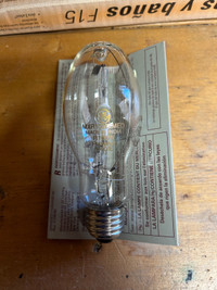 100 Watt HID-R Metal Halide Light Bulbs