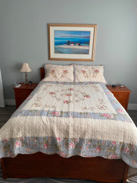 HOMETRENDS Double Bed ‘Roses’ Quilt & 2 Pillow Shams - 88” x 88”
