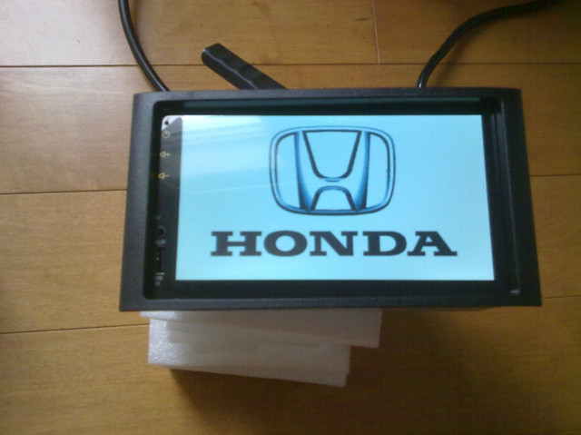 2003-2008 honda pilot apple carplay android auto bluetooth mp5 in Other in City of Toronto