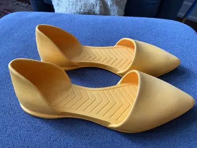 youth girls sandals size 5, View more