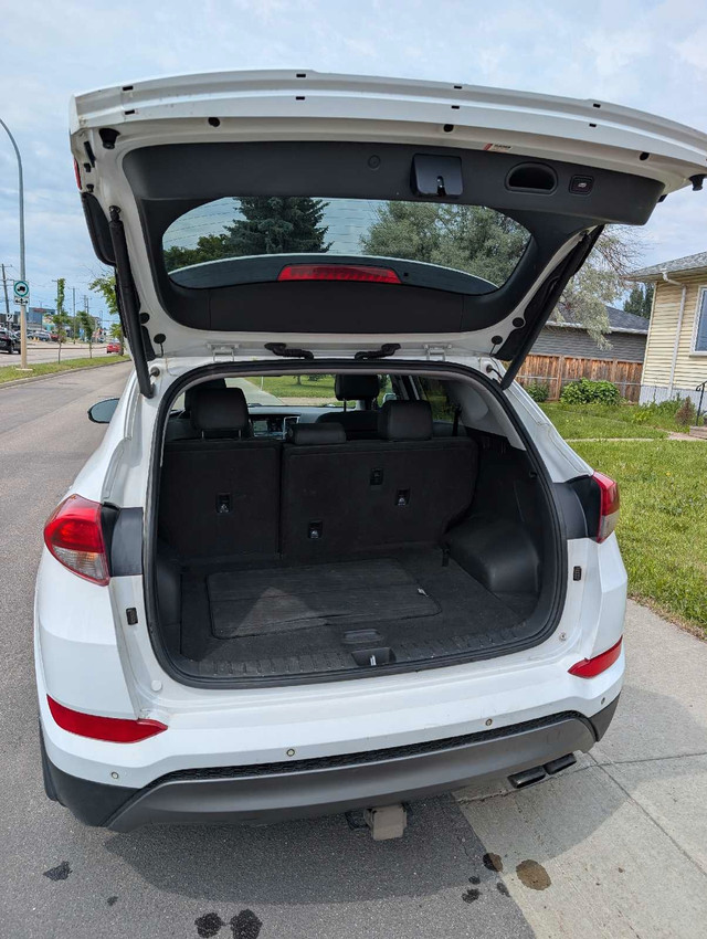 2016 Hyundai Tucson 1.6T in Cars & Trucks in Edmonton - Image 4