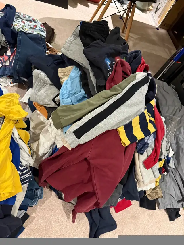 Selling  kids clothes (10-12T) in Kids & Youth in St. Albert - Image 5