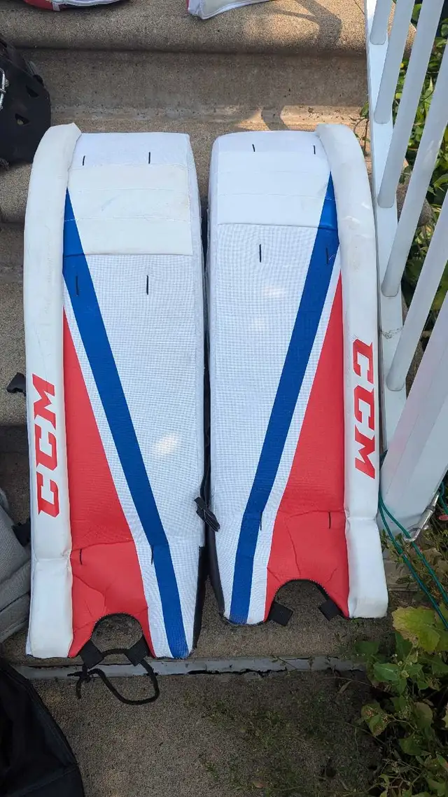 juste wowww in Hockey in City of Montréal - Image 5
