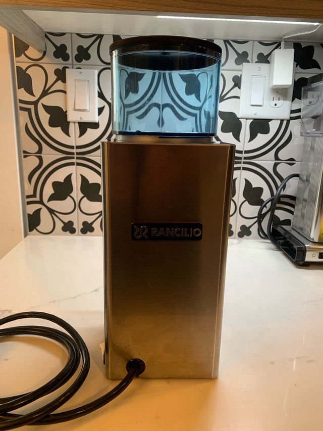 Rancilio Rocky Doserless Coffee Grinder in Coffee Makers in Edmonton - Image 3