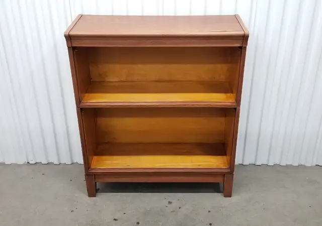 Antique oak barrister bookcase 2 tiers 4 parts no doors 40.5” H in Bookcases & Shelving Units in Ottawa - Image 5