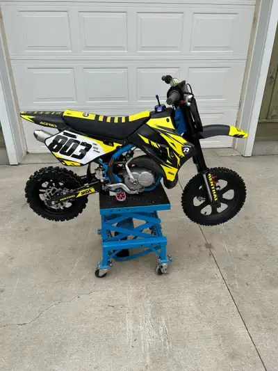 2019 Cobra FWE Clean bike Engine built by Bondi Engine last summer. Many new parts included. Moving...