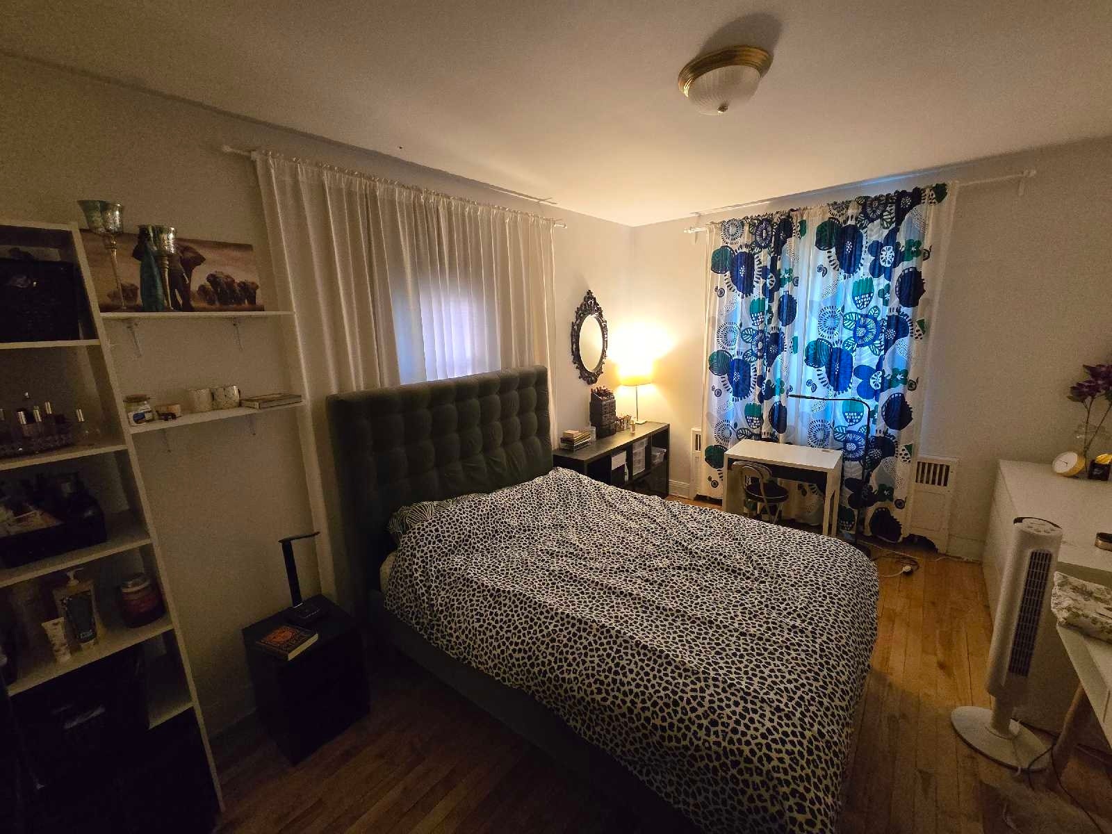 SEPT 1ST: All included, furnished 3 1/2 — photo 1
