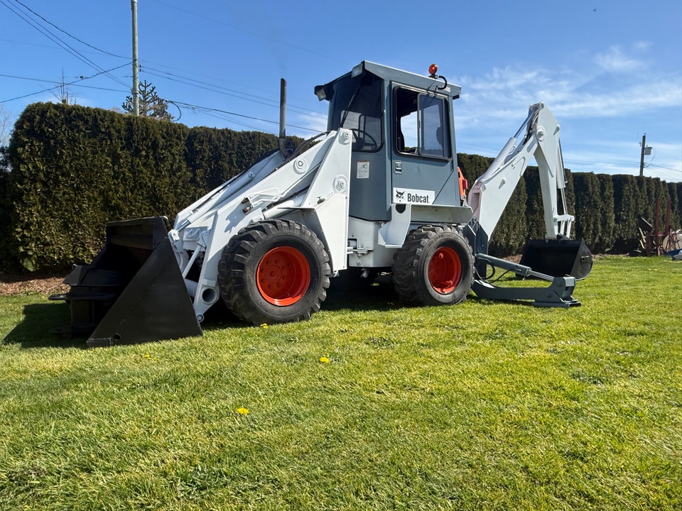 Bobcat 2410 loader backhoe 74 hp 4x4 wheel loader backhoe | Heavy ...