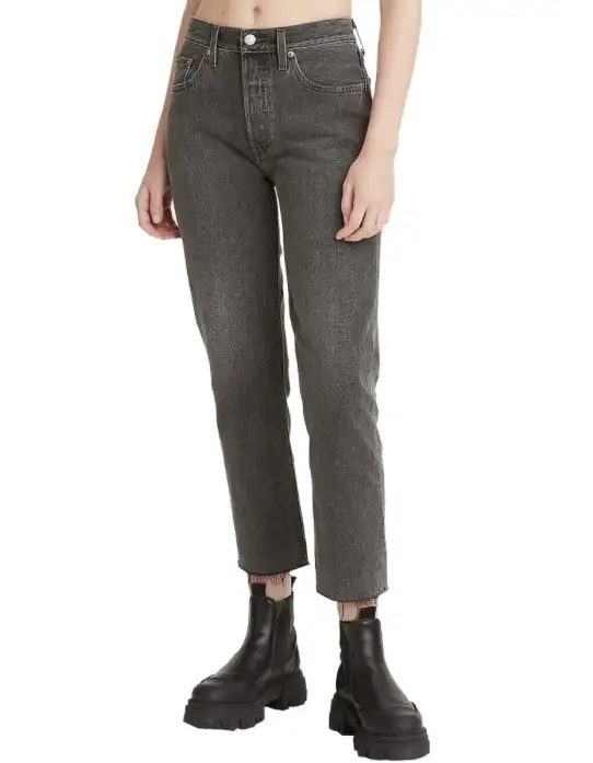 Levi's 501 High Rise Cropped Jeans. NEW in Women's - Bottoms in City of Toronto - Image 3
