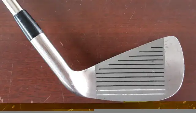 Driving One Iron + Tri-Sport putter in Golf in Gatineau - Image 3