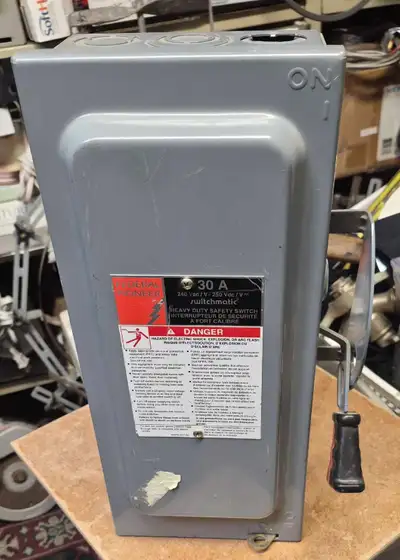 Federal Pioneer Safety Switch, View more