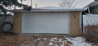 Double Garage on South side of St.Albert for rent (22x22)