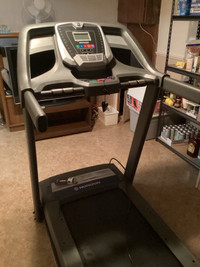 Horizon T101  Treadmill