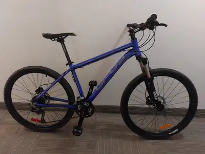 Near mint Opus Flux Disc hardtail trail/XC mountain bike. 18"/M., View more
