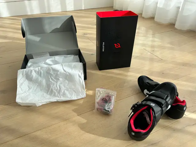 Peloton Shoes/ Brand New ! in Exercise Equipment in City of Toronto - Image 10