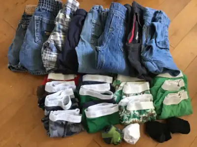 21 +4 OSH KOSH B’GOSH SIZE 2 CLOTHING JEAN DENIM LEVI OVERALLS, View more
