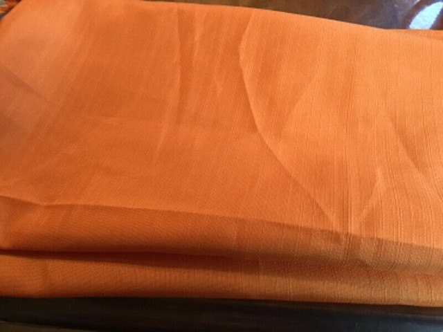 Orange table clothes  13 used for wedding 52x70 in Holiday, Event & Seasonal in Moncton