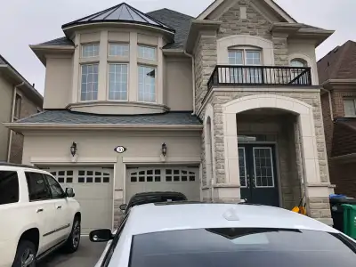 3 bedrooms basement with side entrance Separate laundry School , park , Walmart , Home Depot , Macdo...