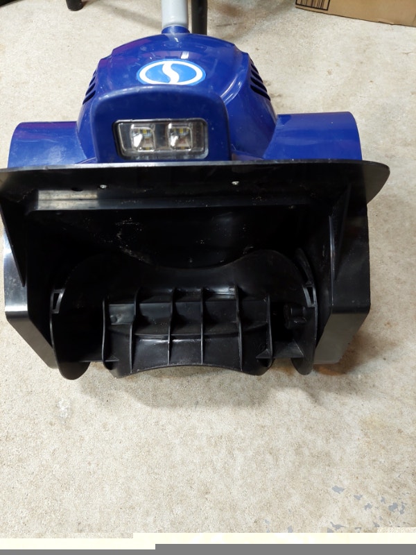 Snow Joe 324E 11” Corded Electric Snow Shovel Snowblowers Barrie