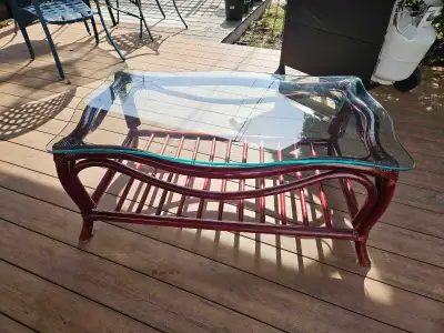 Table basse  en raton, View more