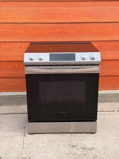 Samsung Slide-In Electric Range – 30”, View more