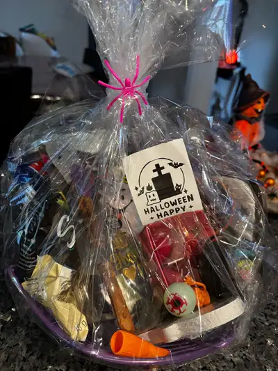Halloween Basket, View more