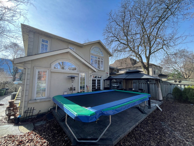 Olympic Size Trampoline 11′ x 17′  in Exercise Equipment in City of Toronto