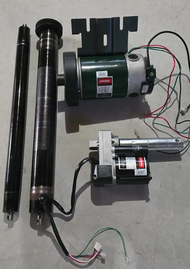 Treadmill parts in Exercise Equipment in Ottawa - Image 4